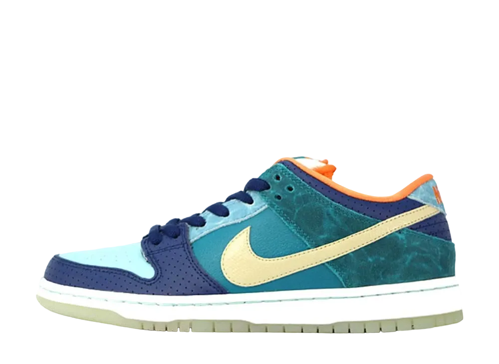 Nike Dunk SB Low "Mia Skate Shop"