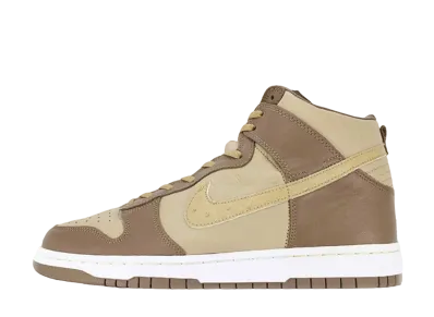 ステューシー × ナイキ ダンク ハイ プラス B "オーストリッチ"