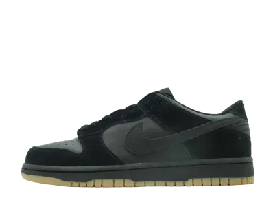 ナイキ ダンク ロー "ブラック ガム/ソール ブラウン"