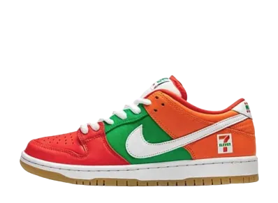 セブンイレブン × ナイキ SB ダンク ロー "チリ レッド/ホワイト-セーフティ オレンジ"