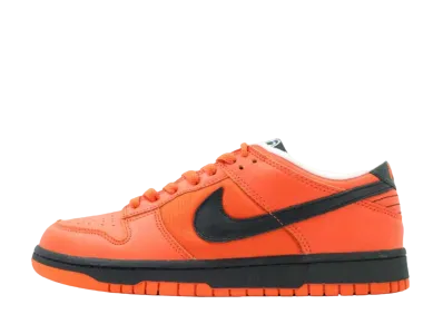 ナイキ ダンク ロー "ユーロ 2004 ネーデルランド"