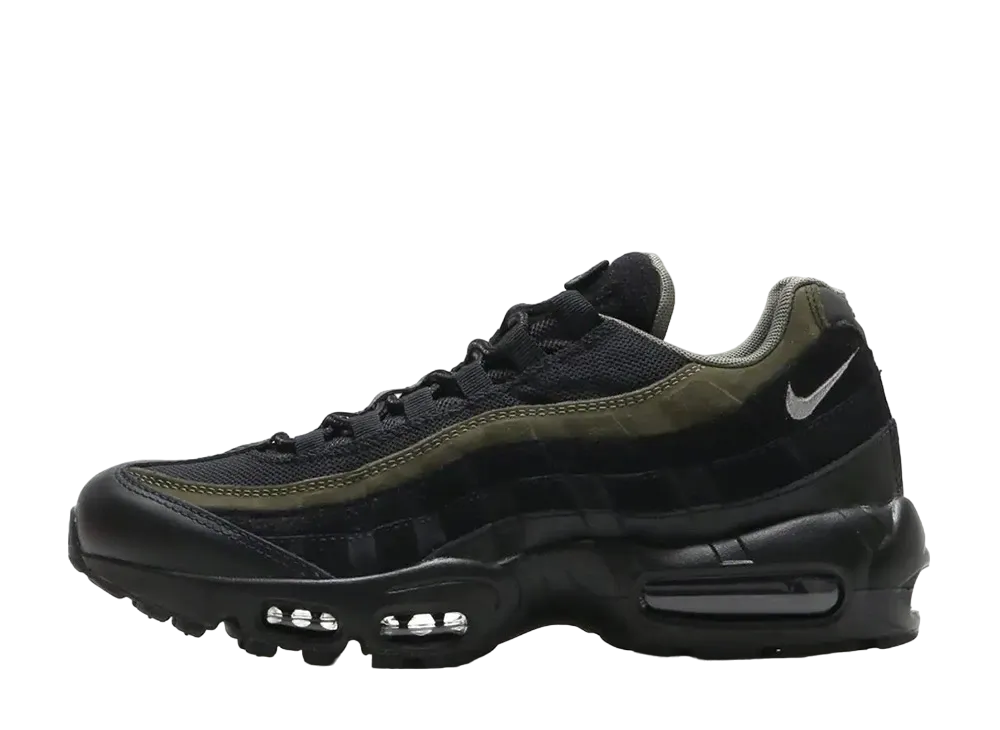 ナイキ エアマックス95 ハル "ブラック/ブラック/カーゴカーキ/フラットシルバー"