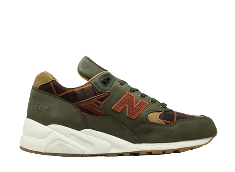 New Balance 585 Ball and Buck Sporting Gentleman "Olive Green"