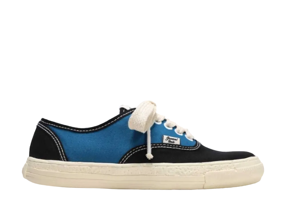 ジェネラル スケール パストソール 5 ホール ロー トップ スニーカー "ブルー"