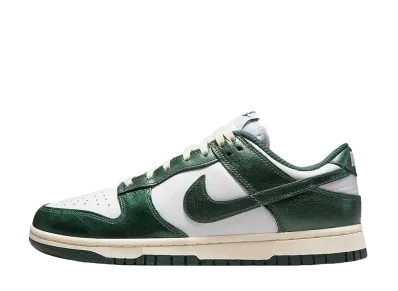 ナイキ ウィメンズ ダンク ロー "ヴィンテージグリーン"