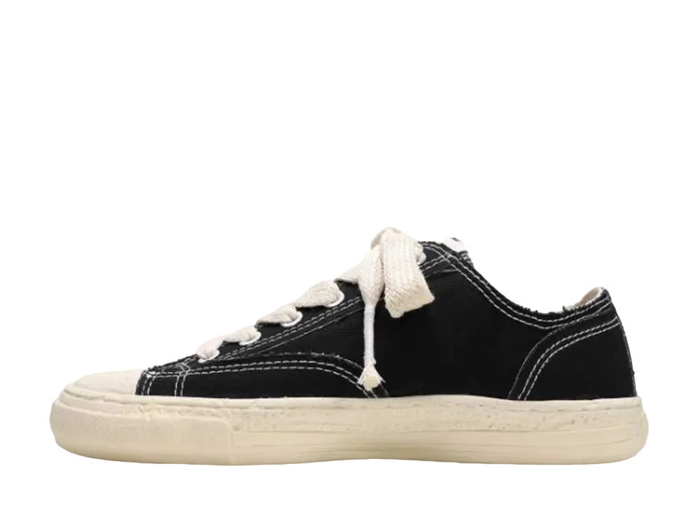 ジェネラル スケール パストソール 6 ホール ロー トップ スニーカー "ブラック"