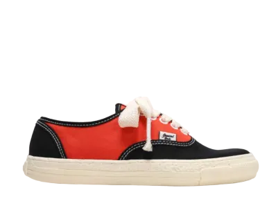 General Scale PAST Sole 5 - Hole Low-top Sneaker "Red"