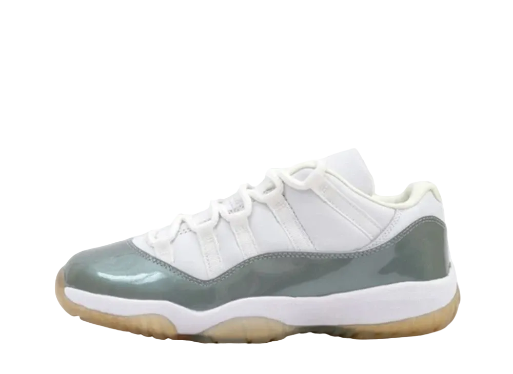 ナイキ ウィメンズ エアジョーダン11 レトロ ロー "メタリック シルバー"