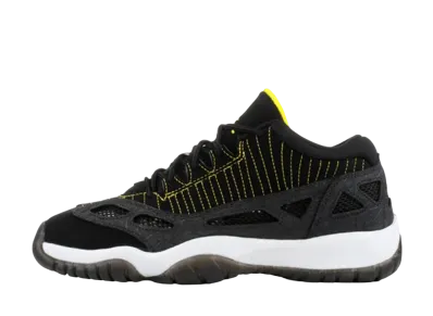 ナイキ エアジョーダン11 レトロ ロー IE "ブラック ゼスト (GS)"