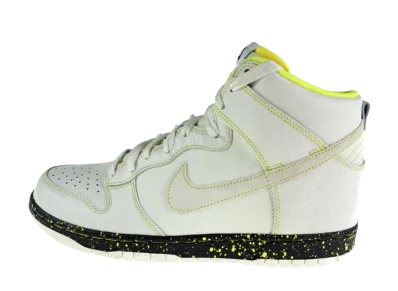 ナイキ ダンク ハイ "トラック パック イースト"