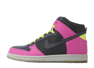 ナイキ ダンク ハイ サプリーム スパーク "ブラック/レイブ"