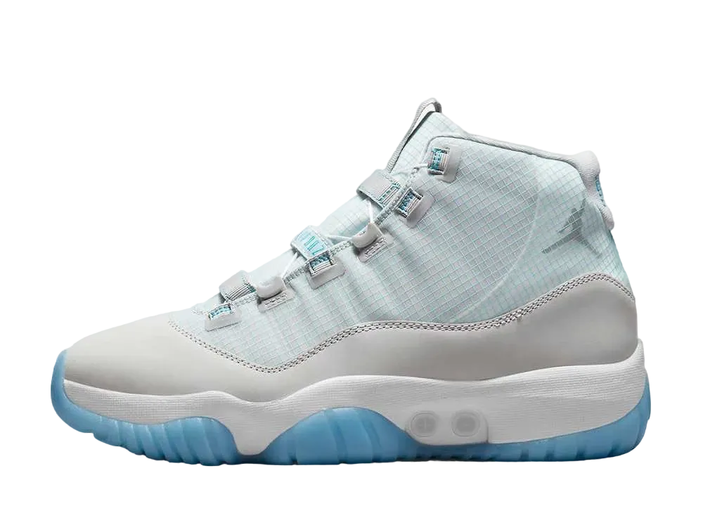 ナイキ エアジョーダン 11 アダプト "レジェンドブルー"