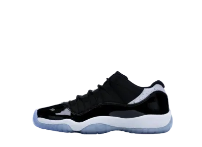 ナイキ GS エアジョーダン11 レトロ ロー "インフラレッド 23"