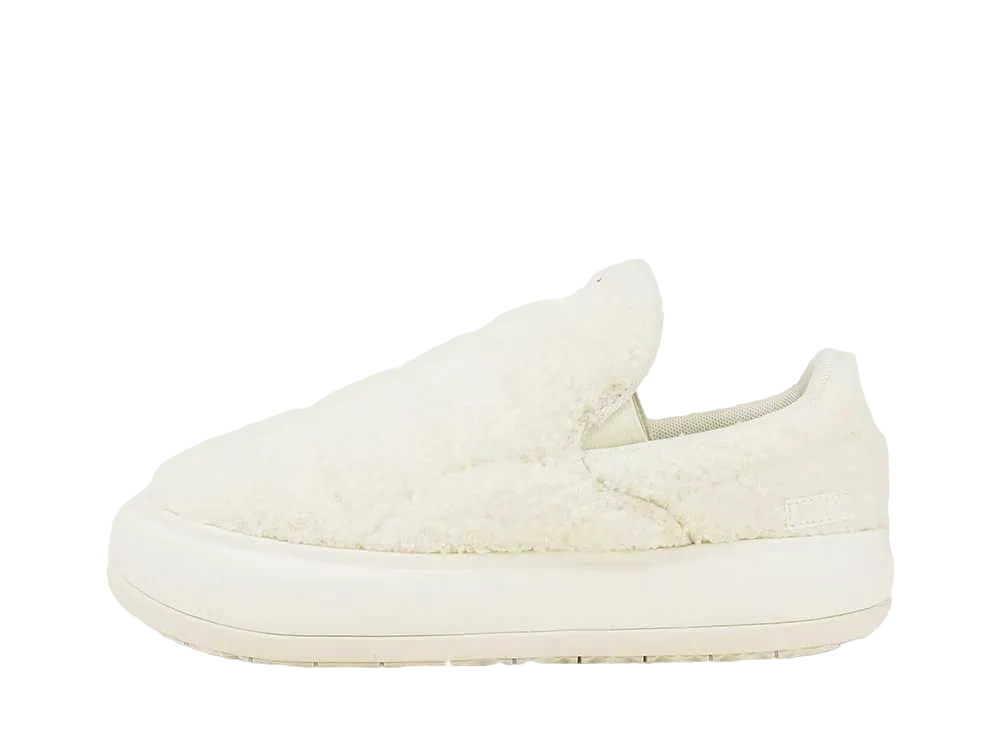 Puma Women's Mayu Slip on Teddy "White"