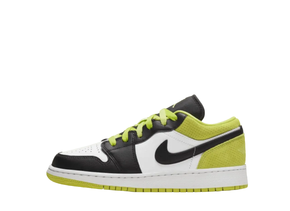 ナイキ GS エアジョーダン1 ロー "ブラック サイバー"