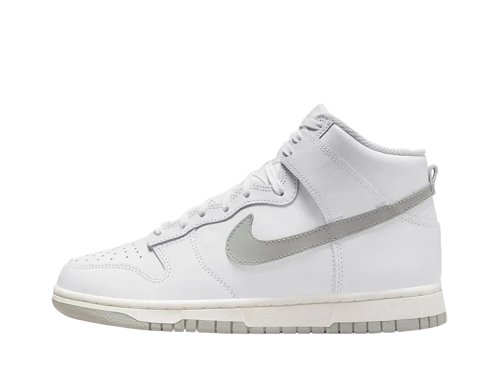 ナイキ ウィメンズ ダンク ハイ "ニュートラル グレー"