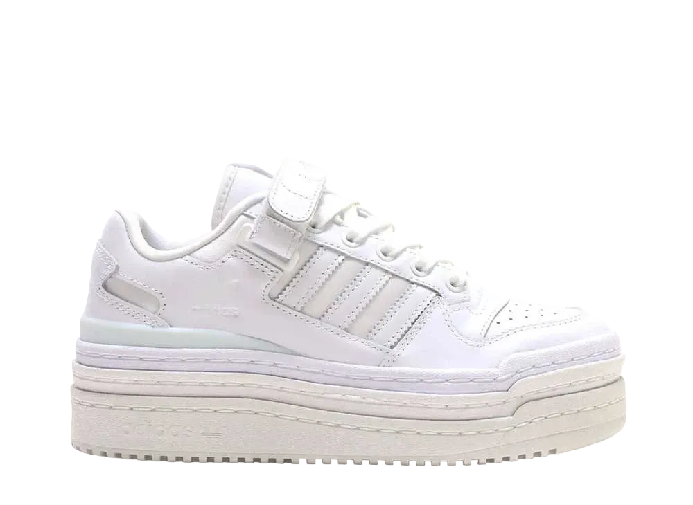 アディダス ウィメンズ トリプル プラットフォーム ロー "フットウェア ホワイト/クリーム ホワイト"