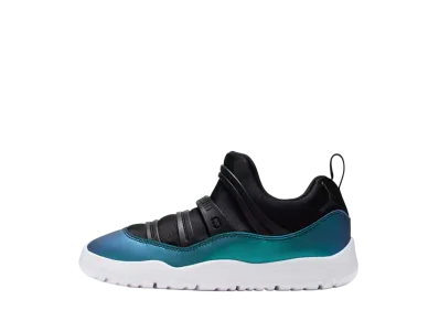 ナイキ PS エアジョーダン11 レトロ "ブラックイリデセント"(キッズ)