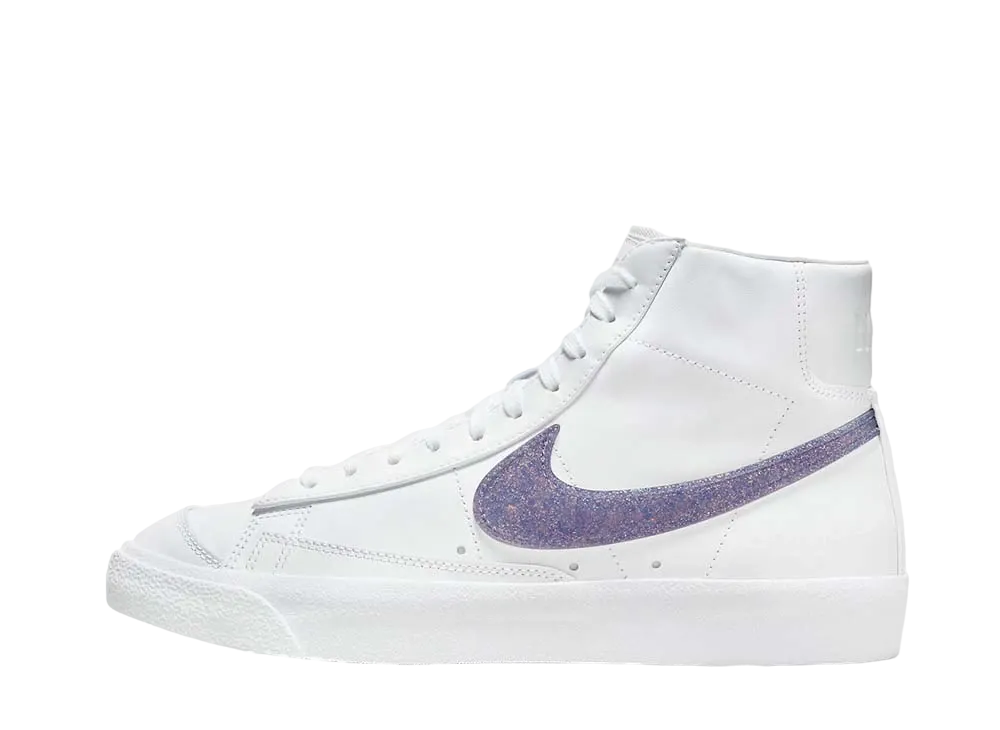 ナイキ ウィメンズ ブレーザー ミッド エッセンシャル "ホワイト/キャニオン パープル"