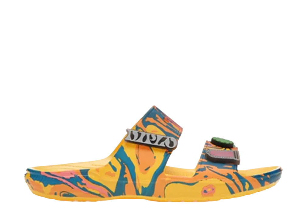 ディプロ × クロックス クラシック サンダル "テイク ア ウォーク オン ザ ウィアード サイド"