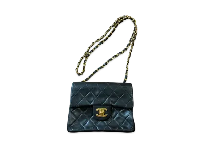 CHANEL Matelasse 17 "Black"
