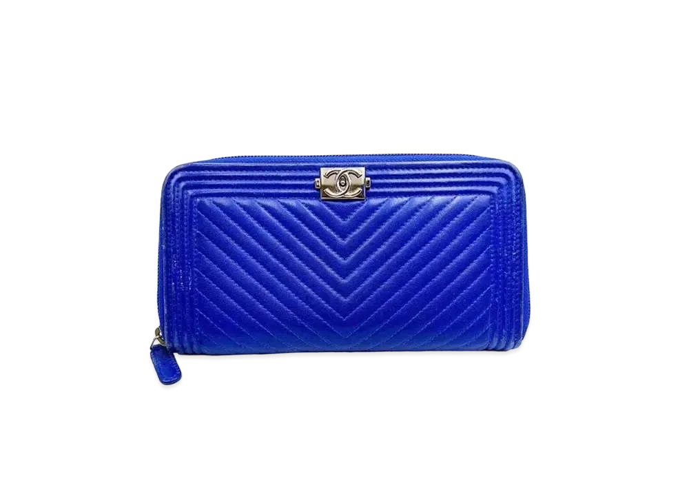 シャネル ボーイシャネル ラムスキン Vステッチ ウォレット ”ブルー” A80487