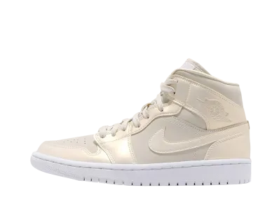 ナイキ ウィメンズ エアジョーダン1 ミッド "グース フェザー イエロー"