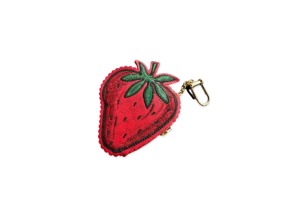 GUCCI GG Strawberry Coin Case