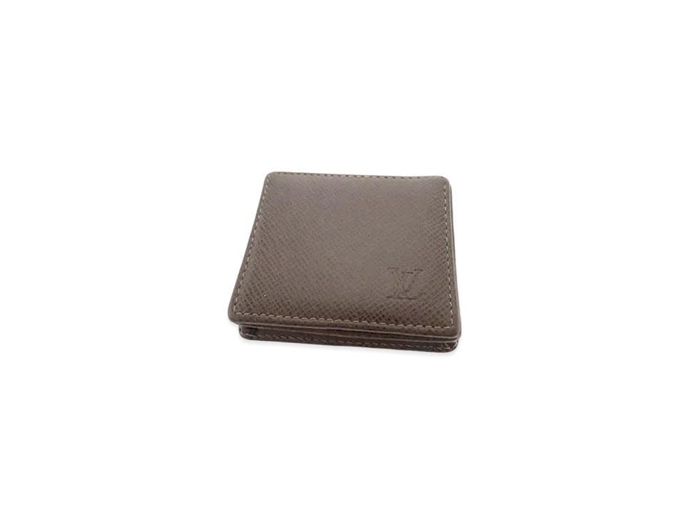 ルイヴィトン タイガ ポルトモネ ボワット "グリズリ" M30388