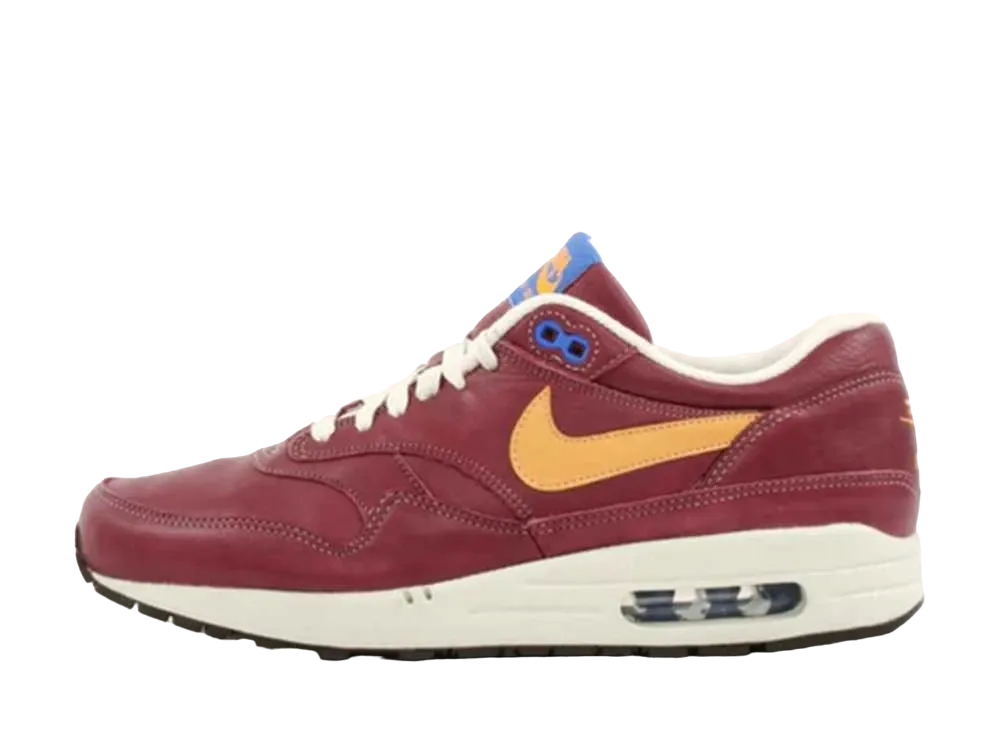 ナイキ エアマックス1 "チームレッド/ゴールドリーフ"
