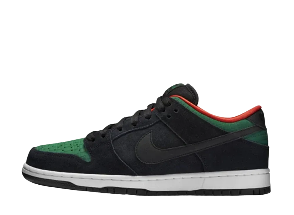 Nike SB Dunk Low "Reptile Gucci"