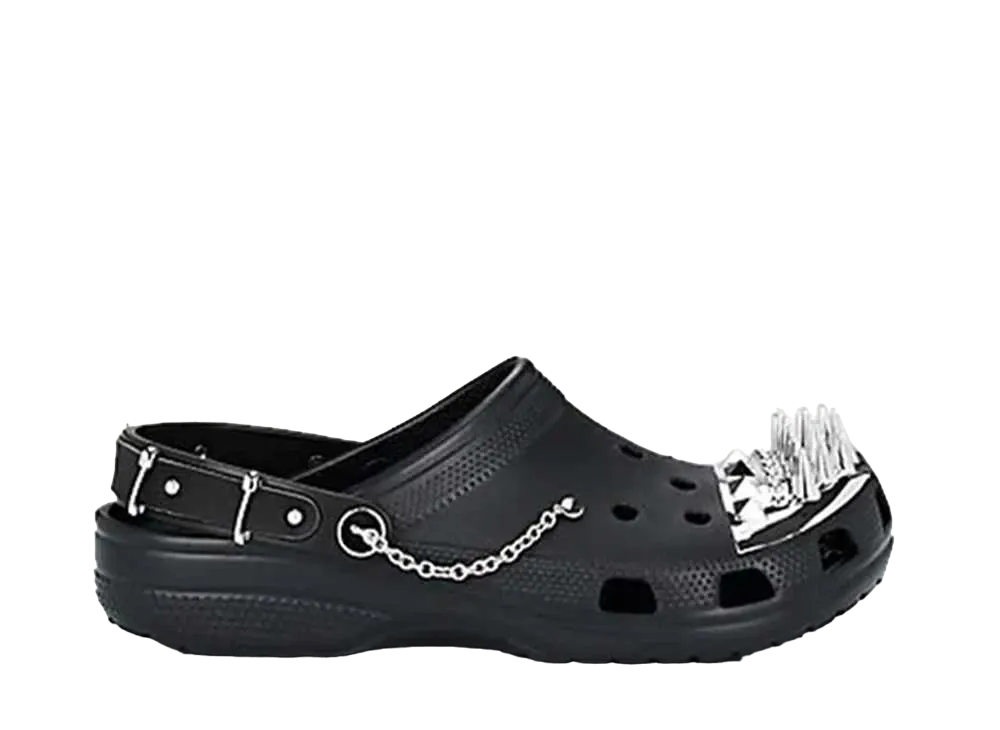 バーニーズ ニューヨーク エックス オー × クロックス ウィメンズ  クラシック クロッグ "ブラック ピンク"