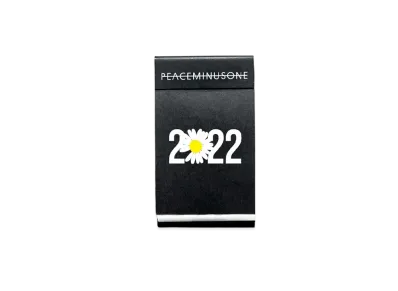 PEACEMINUSONE PMO 2022 DAILY CALENDAR #1 / G-DRAGON