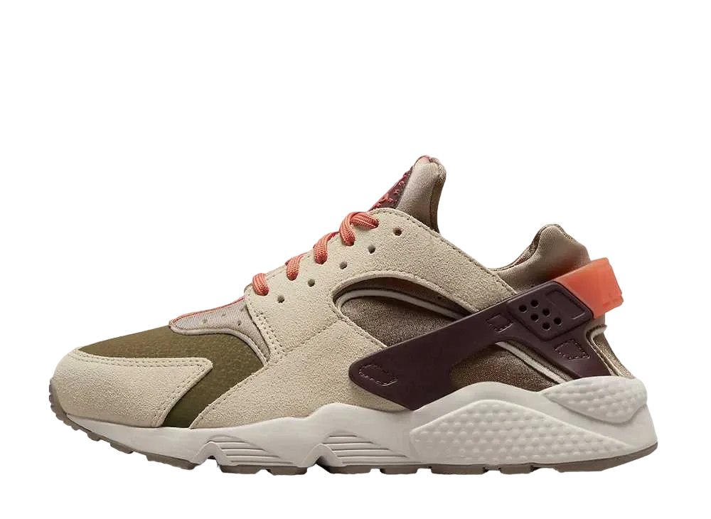 ナイキ ウィメンズ エアハラチ "マダールート"