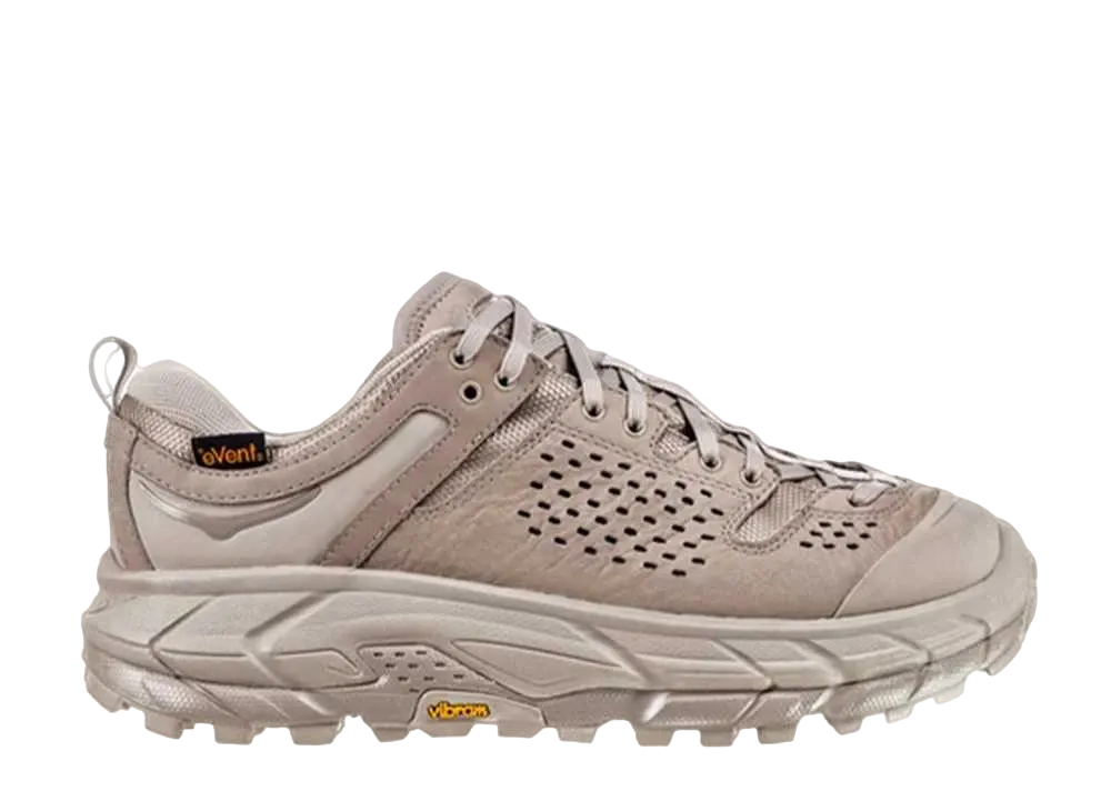 エンジニアド ガーメンツ × ホカ トゥー ウルトラ ロウ "トープ"