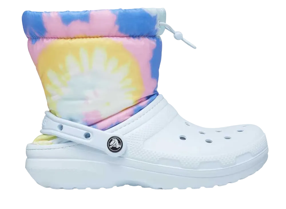 クロックス クラシック ラインド ネオ パフ ブート "タイ ダイ/ミネラル ブルー"