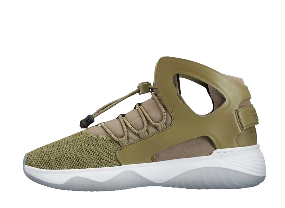 ナイキ エア フライト ハラチ ウルトラ "トルーパ"