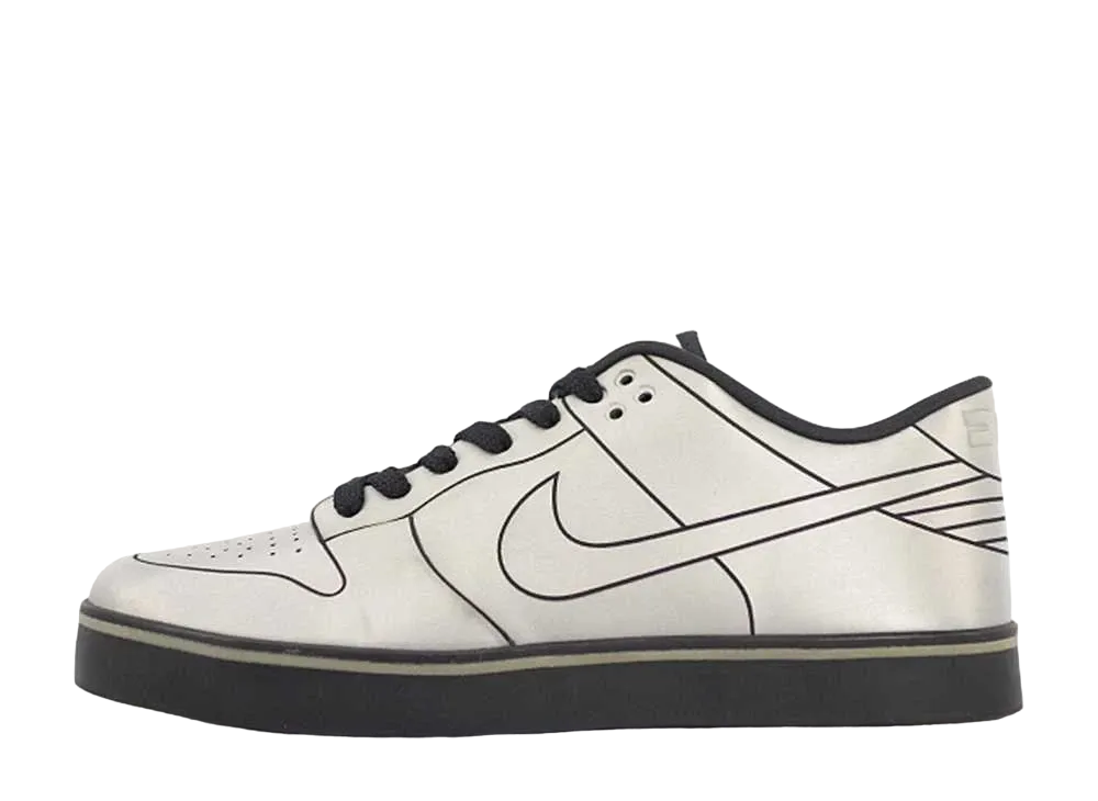 Nike Dunk Low SE "Delorean"