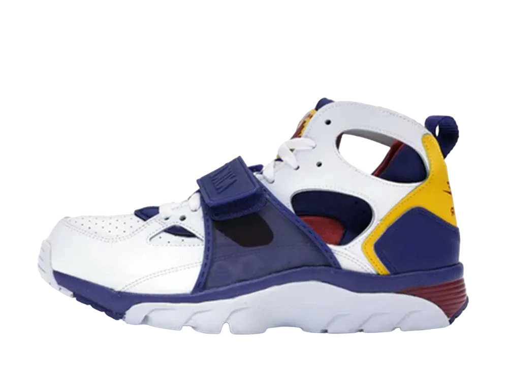 ナイキ エア トレイナー ハラチ "ホワイト レガシー パープル アマリージョ"