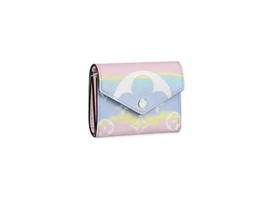Louis Vuitton Monogram Giant LV Escale Portefeuille Zoe