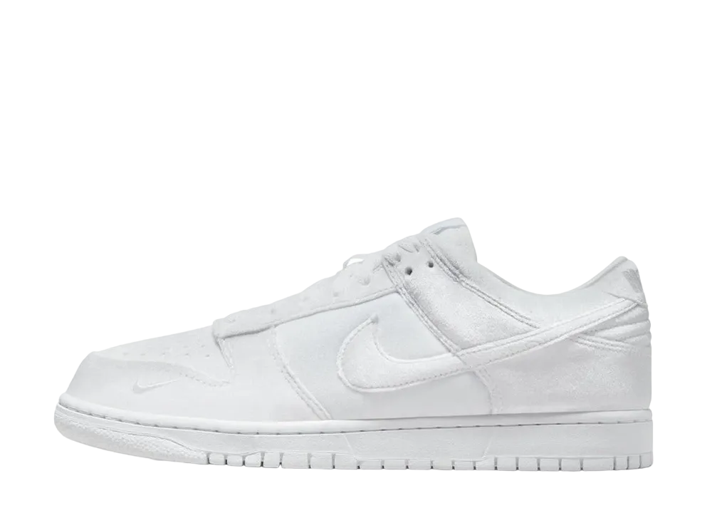 Dover Street Market × Nike Dunk Low "Triple White"