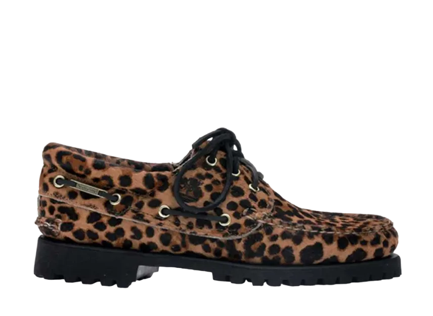 Supreme × Timberland 3 eye Classic Lug Supreme × Timberland 3 eye Classic Lug