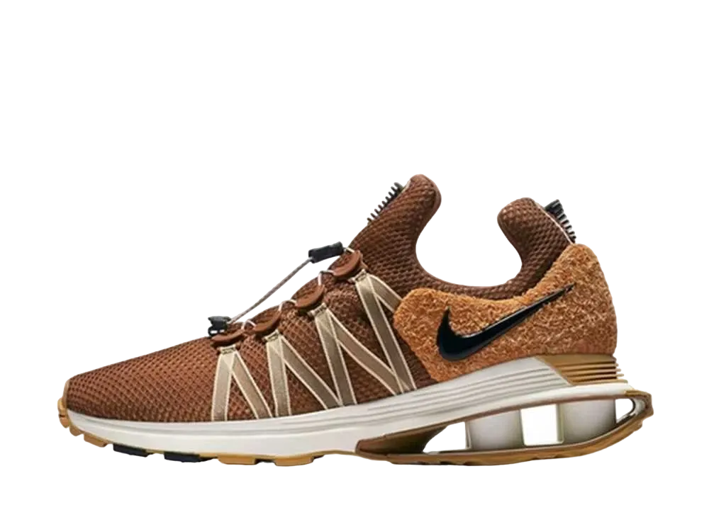 ナイキ ショックス グラビティー "エレメンタル ゴールド"