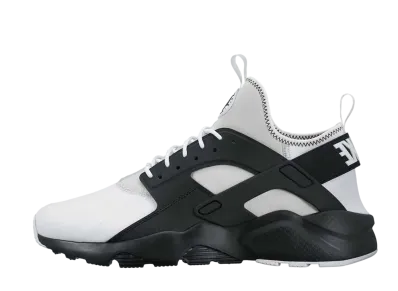 ナイキ エア ハラチ ラン ウルトラ "ホワイト/ブラック"