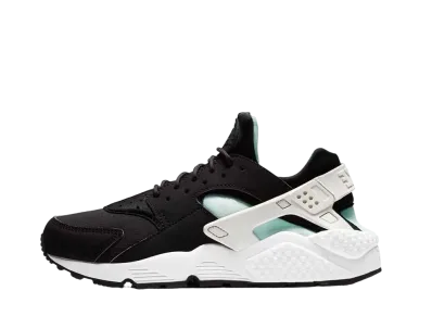 ナイキ ウィメンズ エア ハラチ ラン "ブラック/ホワイト イグルー"