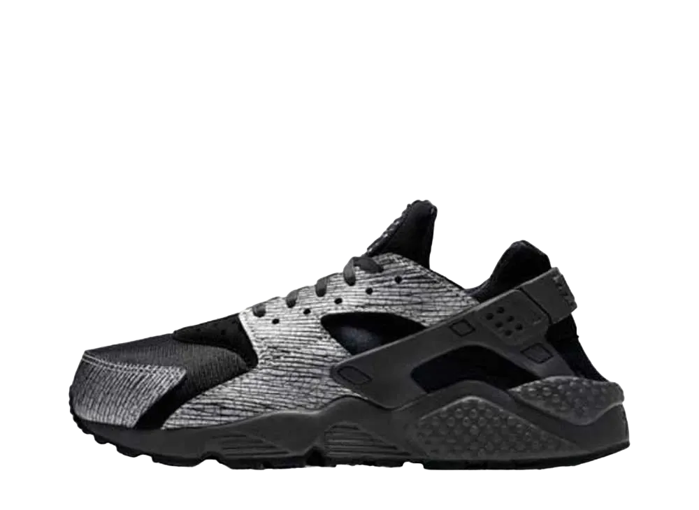 ナイキ ウィメンズ エア ハラチ "ブラック/レプタイル"