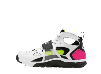 ナイキ GS エア トレーナー ハラチ "ホワイト レーザー フクシア ボルト ブラック"