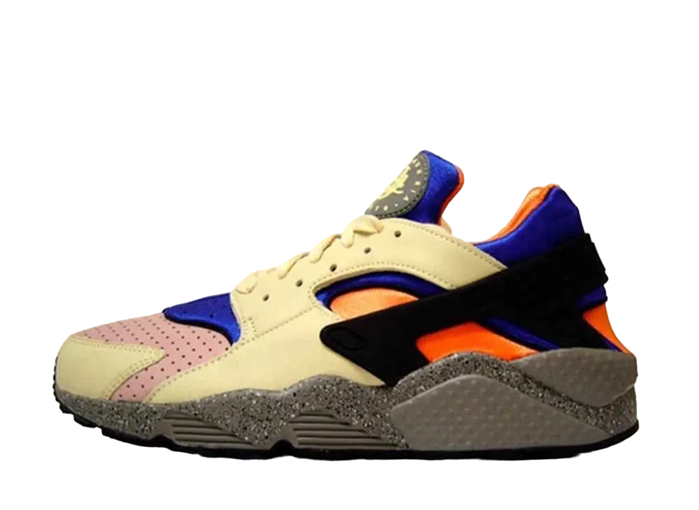 ナイキ エア ハラチ ACG モワブ "クリーム/マンダリン"