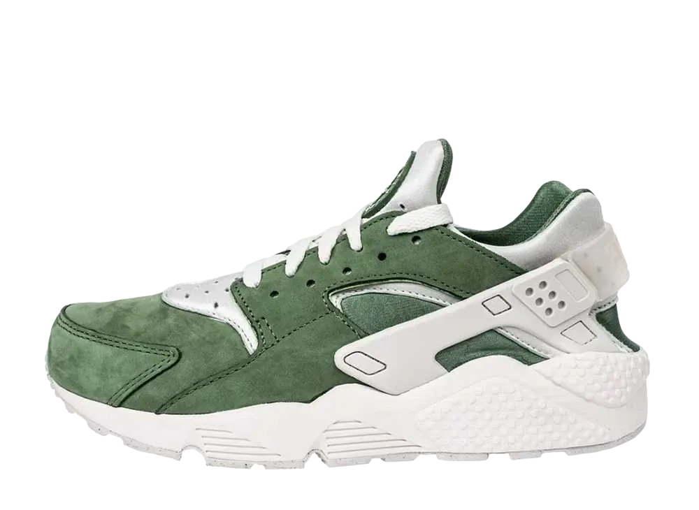 ナイキ エアハラチ "ツリーライン"