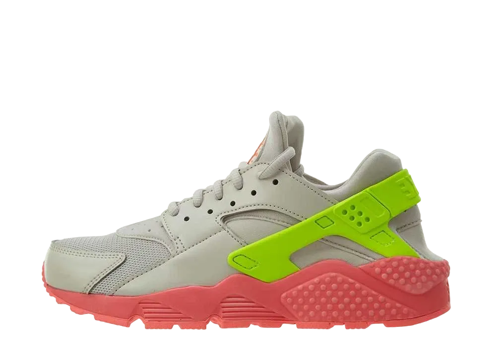 ナイキ ウィメンズ エア ハラチ ラン "デザート サンド/ボルト ホット パンチ"